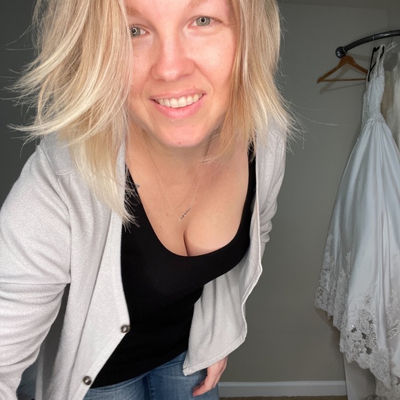 ♥️ Save For My Closet ♥️ - Picture 3 of 5